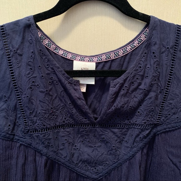 Knox Rose Plus Size Eyelet Lace Short Sleeve Top - Picture 5 of 10